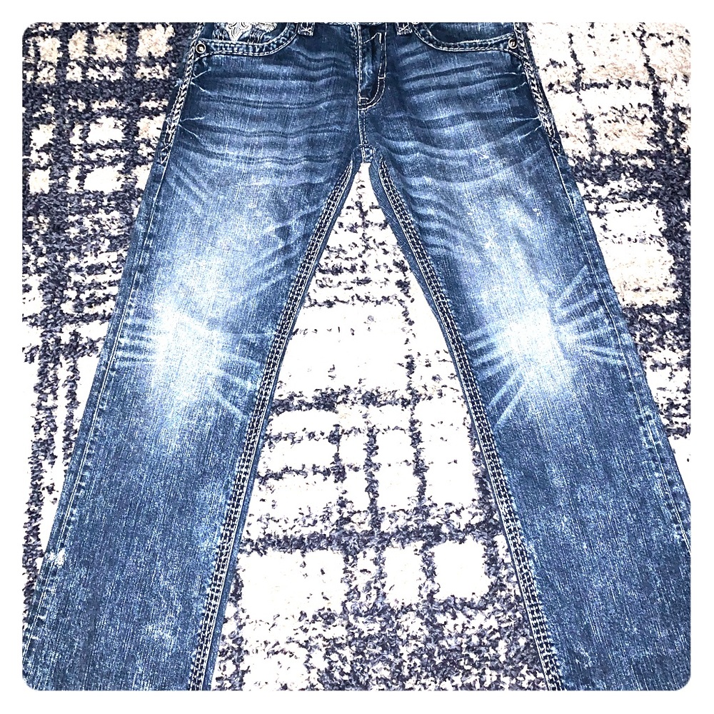 >>>>>>>ROCK REVIVAL “Lancer” JEANS<<<<<<<<<<<